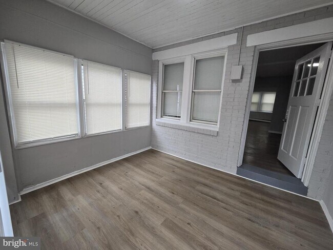 Building Photo - 1315 Fillmore St