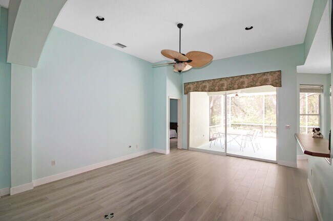 Building Photo - Osprey Home for Rent near Pineview