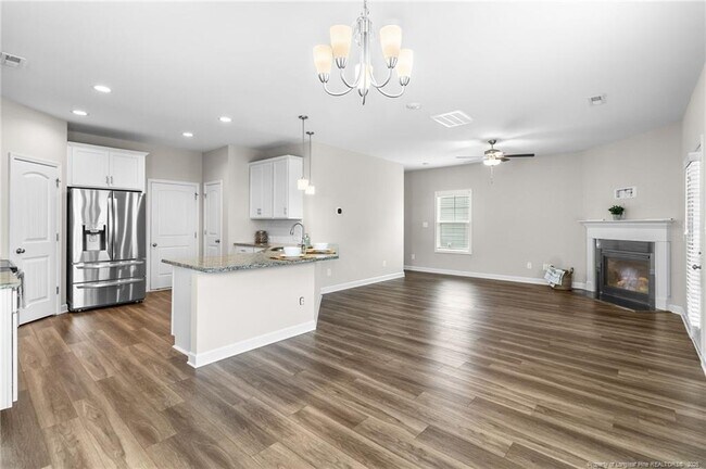 Building Photo - 1319 Water Leaf Dr