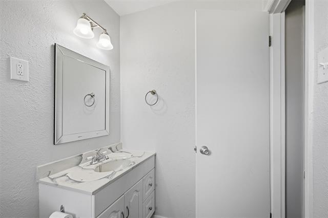 Building Photo - 1403 Provincetown Ln