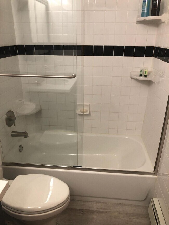 Building Photo - 123 Leibrock Cir