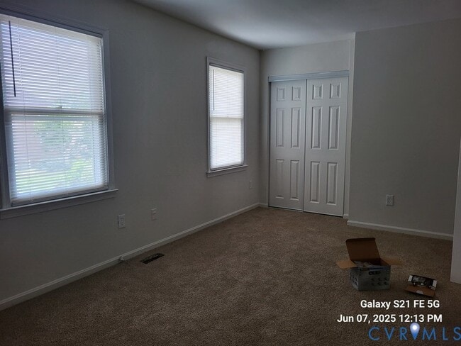 Building Photo - 1510 Americana Dr