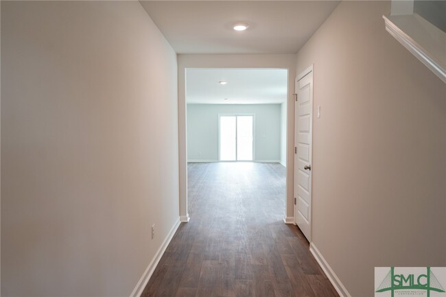 Building Photo - 110 Painted Lady Lp