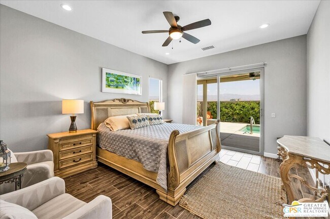 Building Photo - 70 Zinfandel