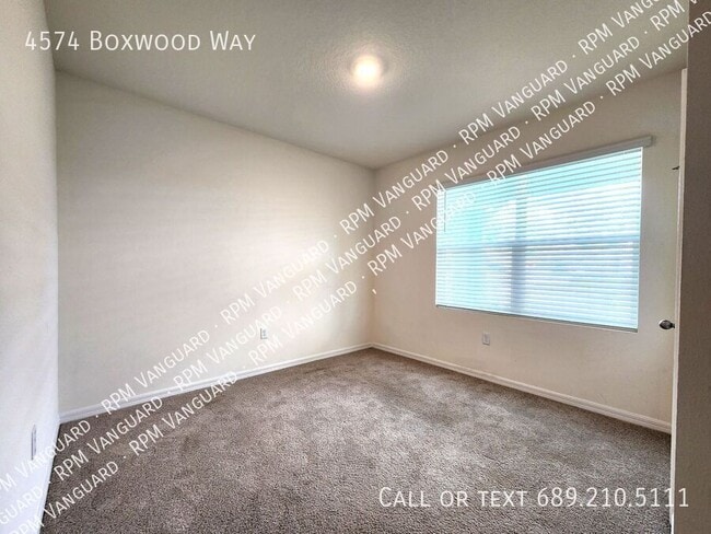 Building Photo - 4574 Boxwood Wy
