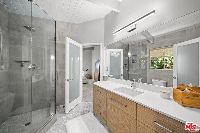Building Photo - 4620 Balboa Ave