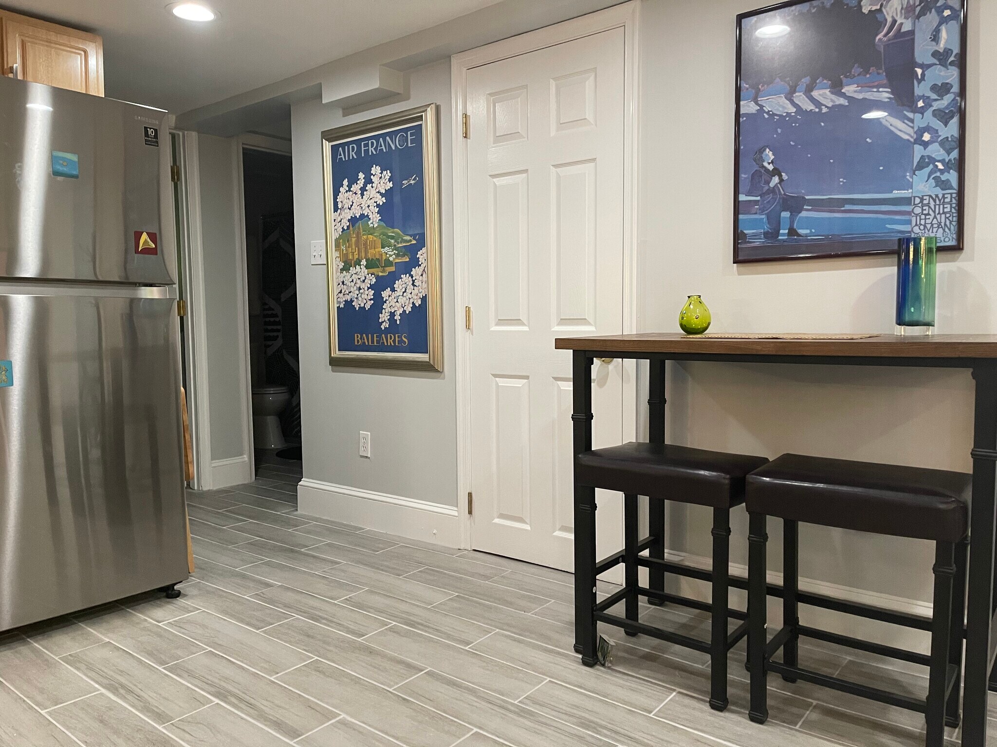 Dinning table. - 166 Bryant St NW