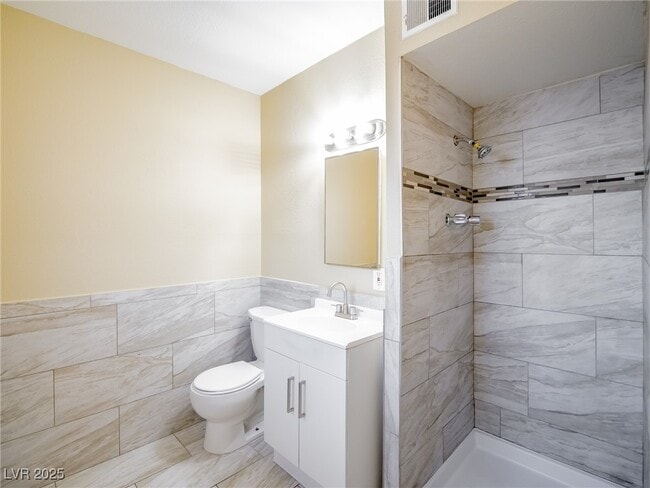 Building Photo - 6217 Burgundy Way