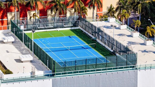 Building Photo - 400 Sunny Isles Blvd