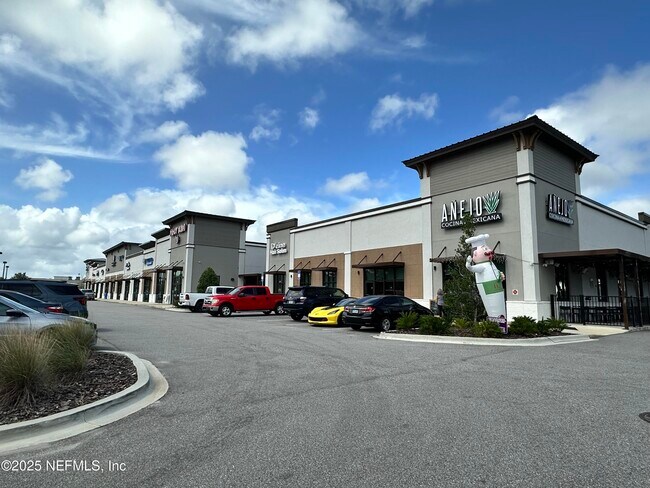 Building Photo - 43 Cardinal Br Ln