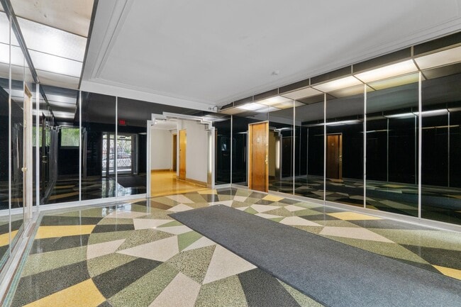 Building Photo - 7427 JFK Blvd E