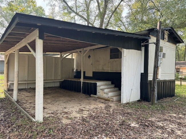 Building Photo - 104 N 1st St