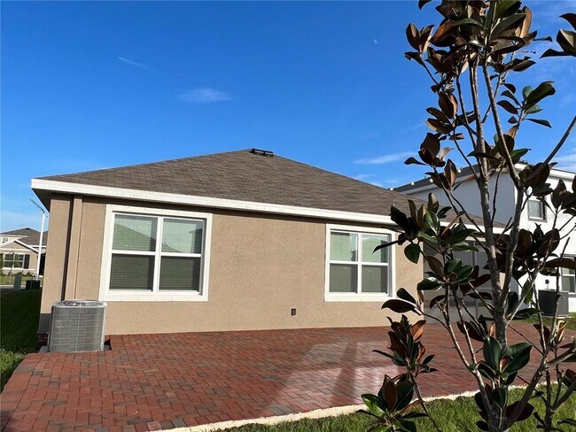 Building Photo - 17031 Avon Dive Ln