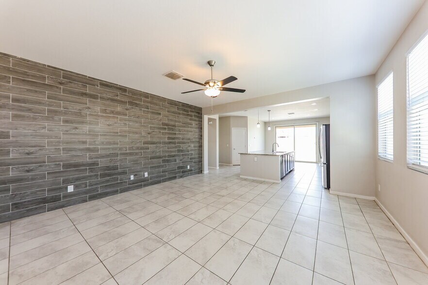 Building Photo - 23670 W Whyman Ave