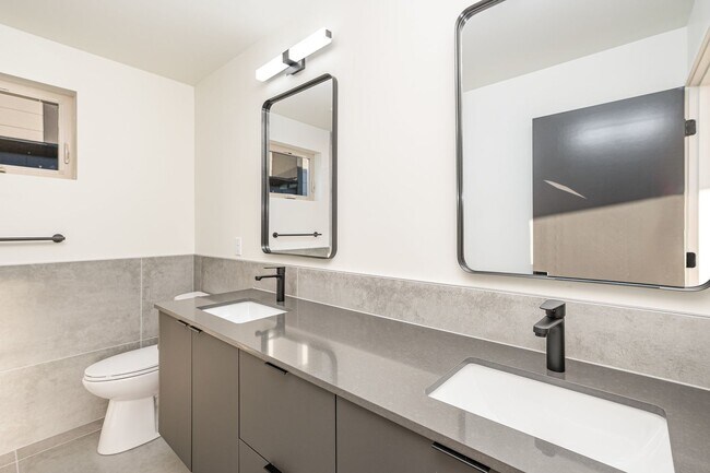 Building Photo - Opportunity to rent a new construction hom...