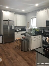 Building Photo - 38 Crescent Ave