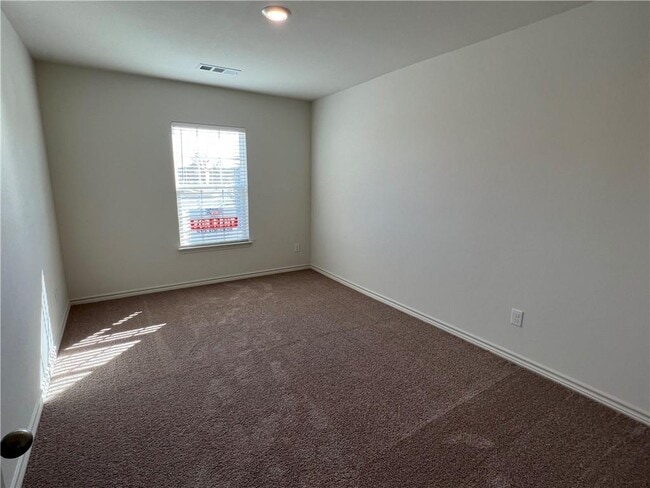 Building Photo - 364 Crescent Park Dr