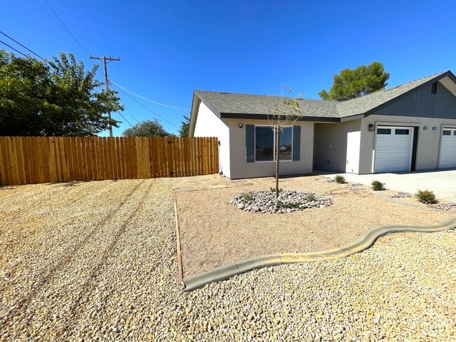 Building Photo - 21031 91st St