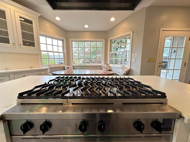 Building Photo - 108 Club Dr