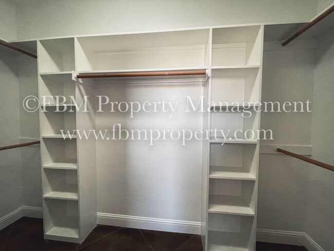 Building Photo - 307 Centennial Ave