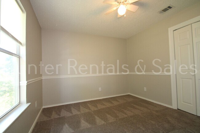 Building Photo - 4307 Frontier Trail