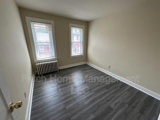 Building Photo - 326 Beaver St