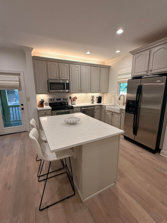 Building Photo - 1140 Starboard Dr