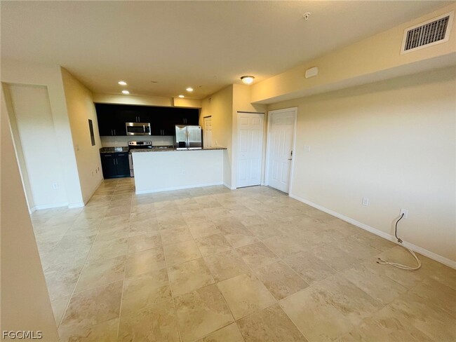 Building Photo - 13160 Bella Casa Cir