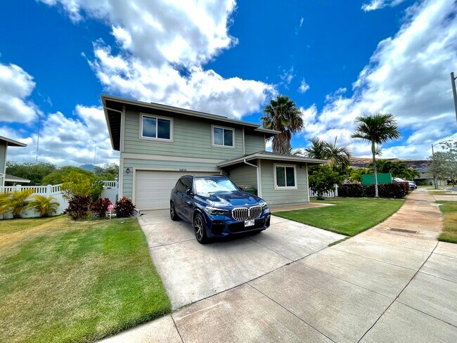 Primary Photo - 87-1674 Wehiwehi St