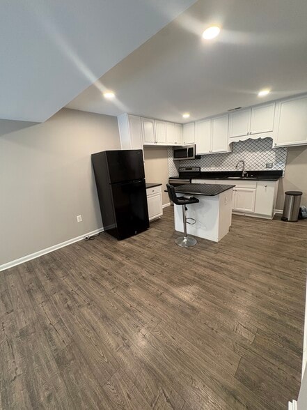 Building Photo - 3197 Tulip Tree Pl