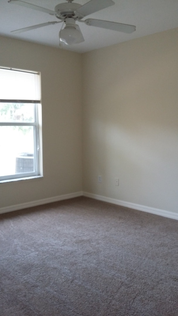 Building Photo - 2BR 1BA DUPLEX FOR RENT