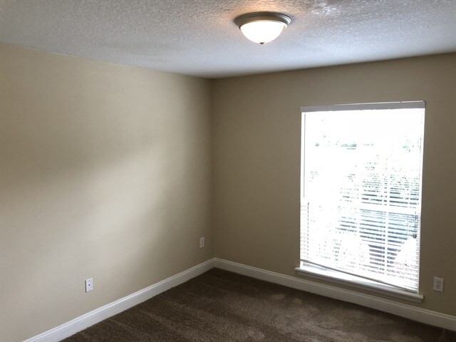 Building Photo - 12874 Dunes Court