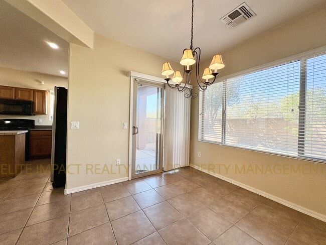 Building Photo - 14160 South Avenida Zumba