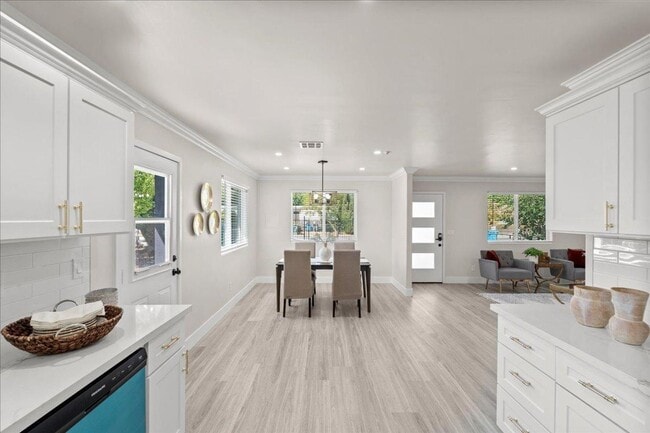 Building Photo - 4BR Home on 0.35-Acre Lot | Owned Solar