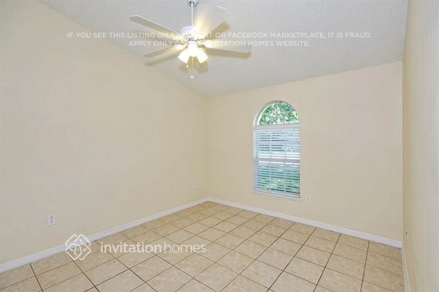Building Photo - 1000 Turtle Creek Dr