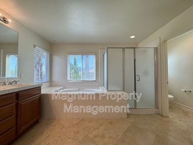Building Photo - 44780 Rutherford St