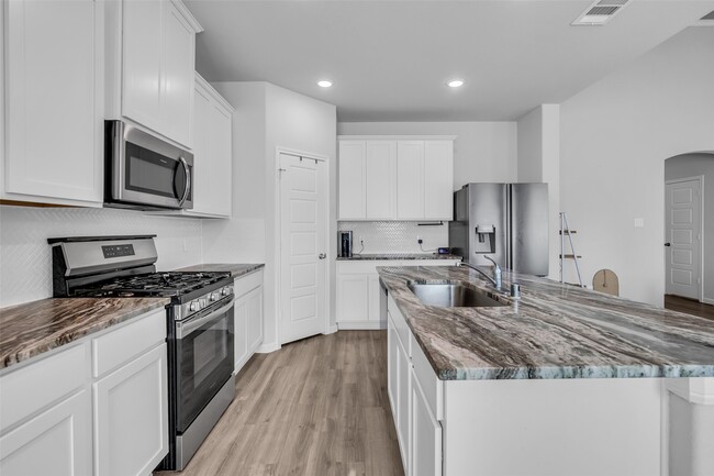 Building Photo - 27108 Kestrel Trl