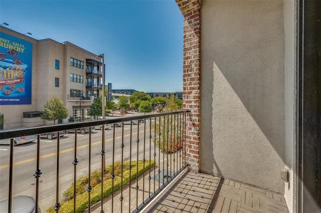 Building Photo - 2135 Marilla St