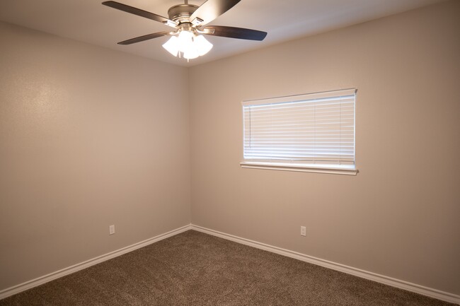 Building Photo - 7509 Miriam Vale Ct