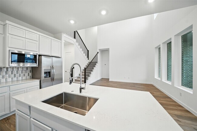 Building Photo - 31218 Anna Mdws Dr