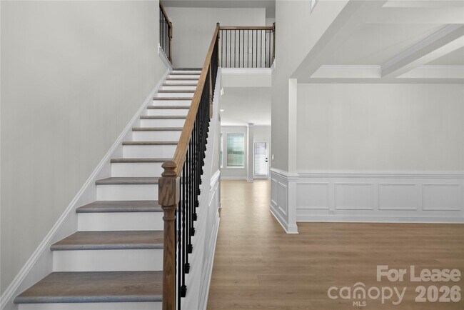 Building Photo - 7185 Sylvan Retreat Dr