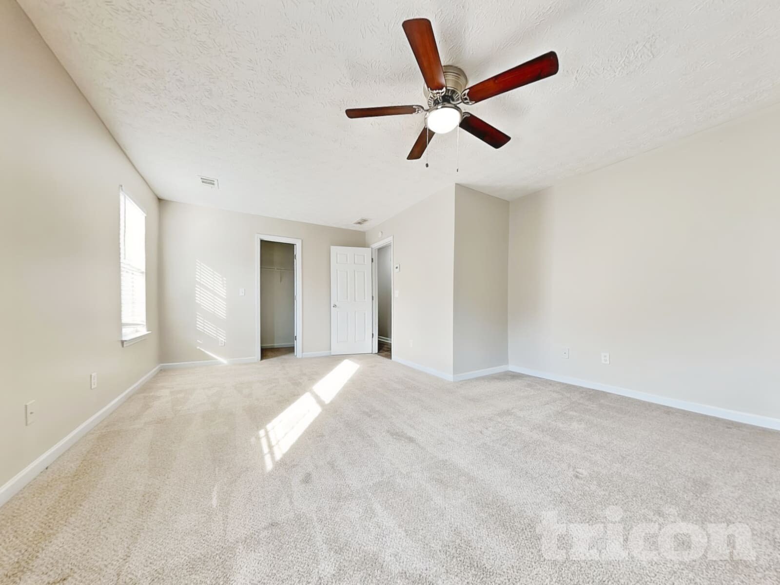 Building Photo - 1681 Riverchase Cir NE