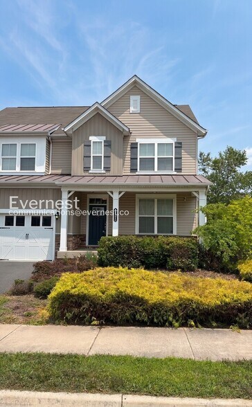 Building Photo - 1735 Hudgins Farm Cir