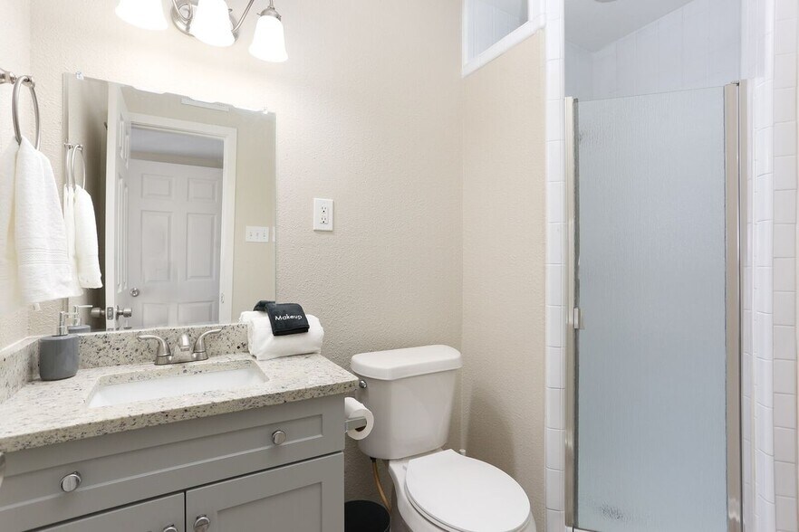 Building Photo - 619 Northstar Dr