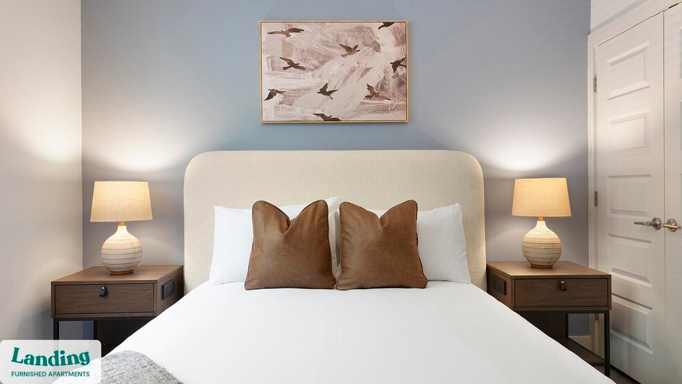 Building Photo - 404 W 26th St