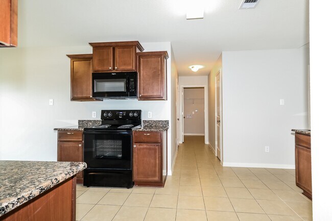 Building Photo - 22422 Base Light Dr