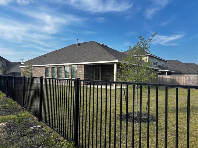 Building Photo - 21927 Citrus Grove Ct