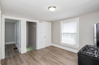 Building Photo - 115 E Foraker St