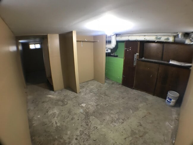 Building Photo - 244 S 1135 W