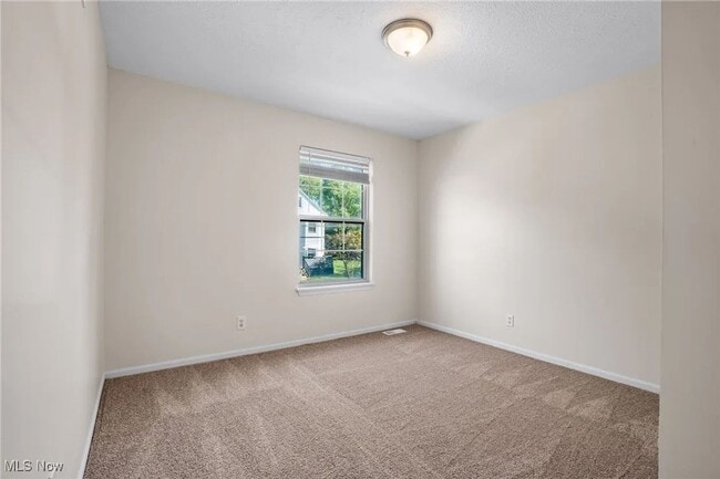 Building Photo - 3 BD/ 1.5BA Home for Rent- Cleveland